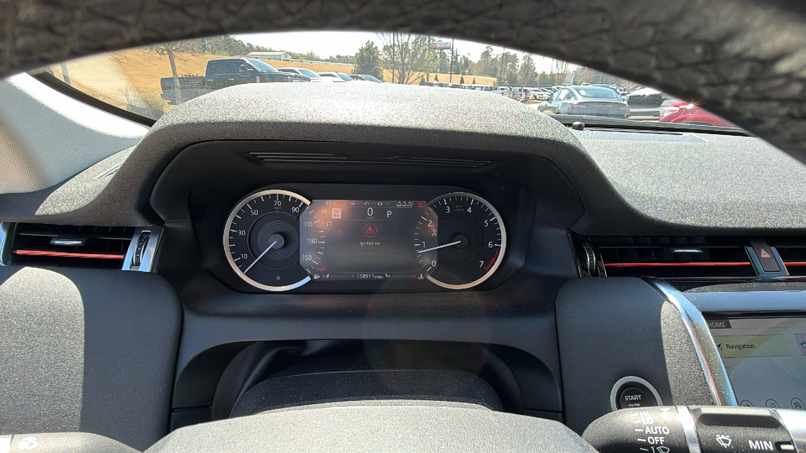 Used 2020 Land Rover Discovery Sport S image 28