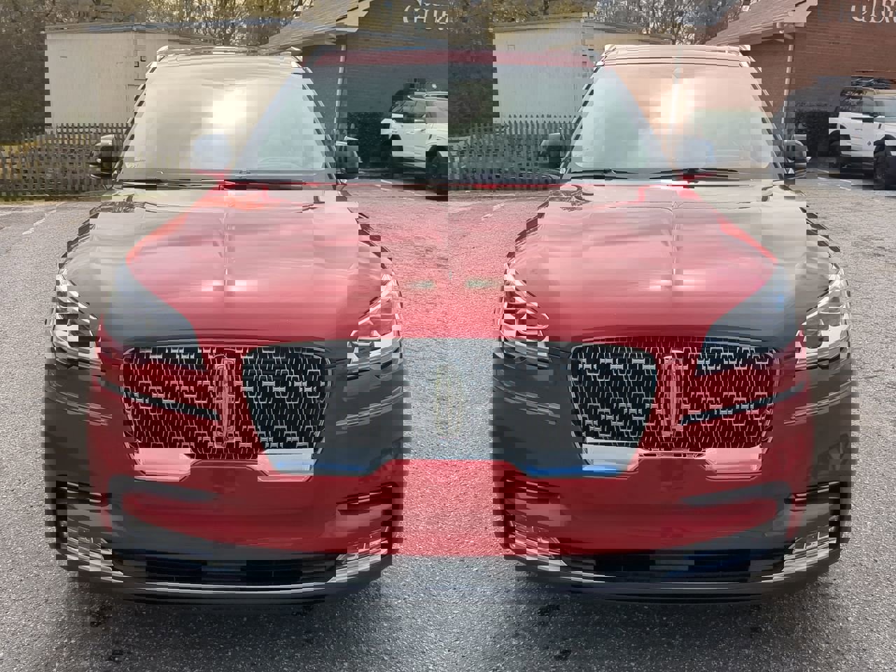 Used 2021 Lincoln Aviator Reserve w/ Equipment Group 202A image 7