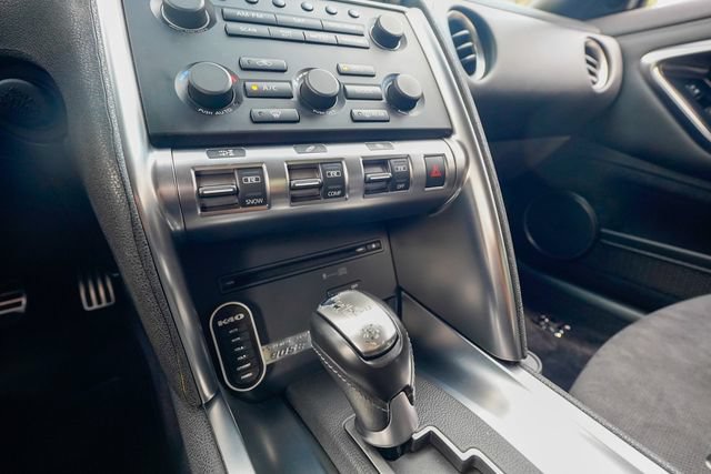 Used 2010 Nissan GT-R Premium AWD/4WD image 72
