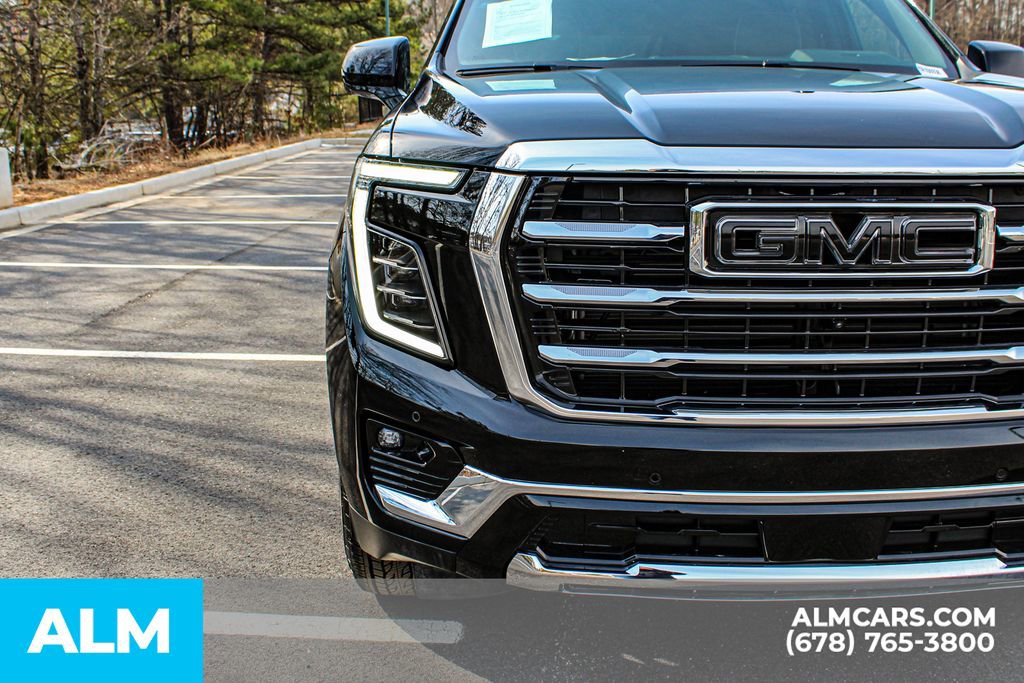 Used 2026 GMC Yukon XL Elevation image 11