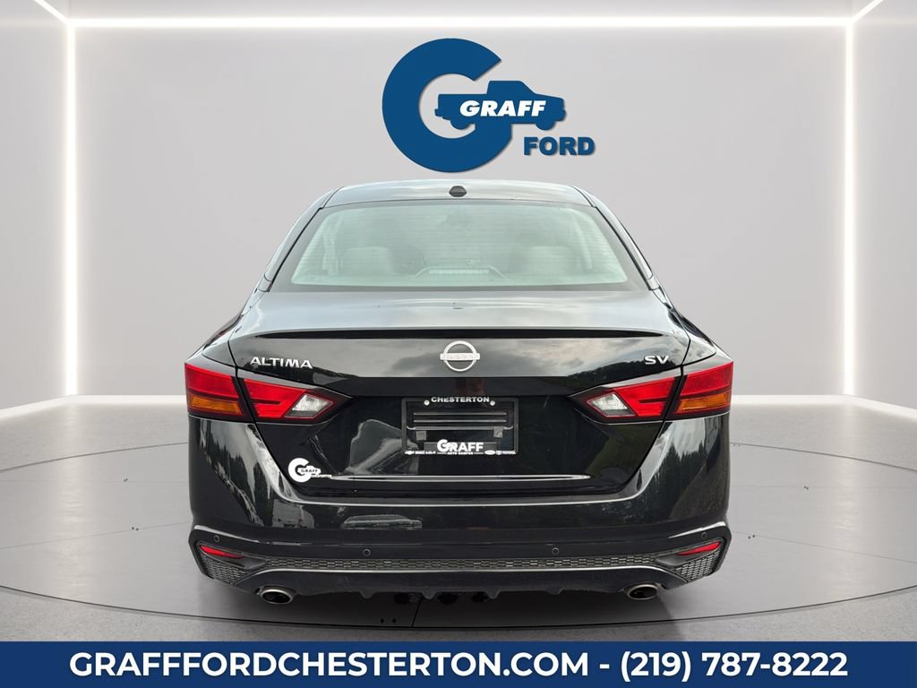 Used 2024 Nissan Altima 2.5 SV w/ SV Premium Package FWD image 8