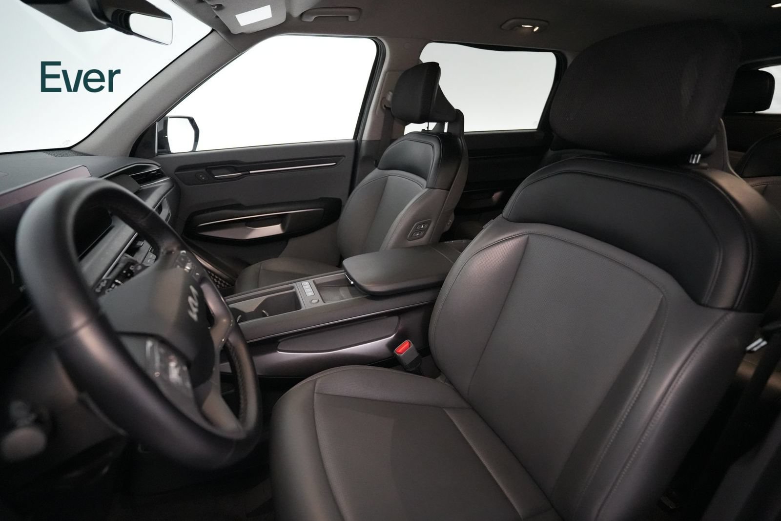 Used 2024 Kia EV9 Light Long Range RWD image 4