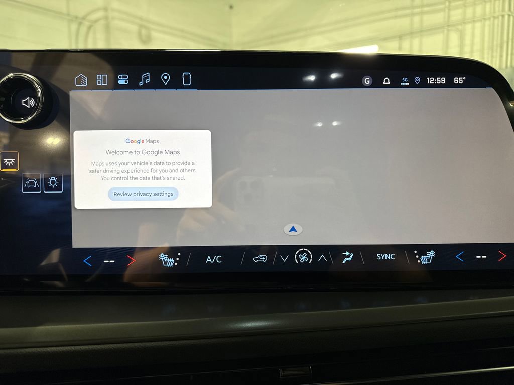New 2026 Chevrolet Traverse LT w/ Midnight/Sport Edition AWD/4WD image 13