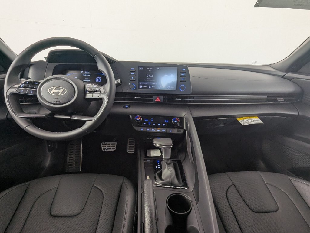 New 2026 Hyundai Elantra SEL Sport FWD image 13