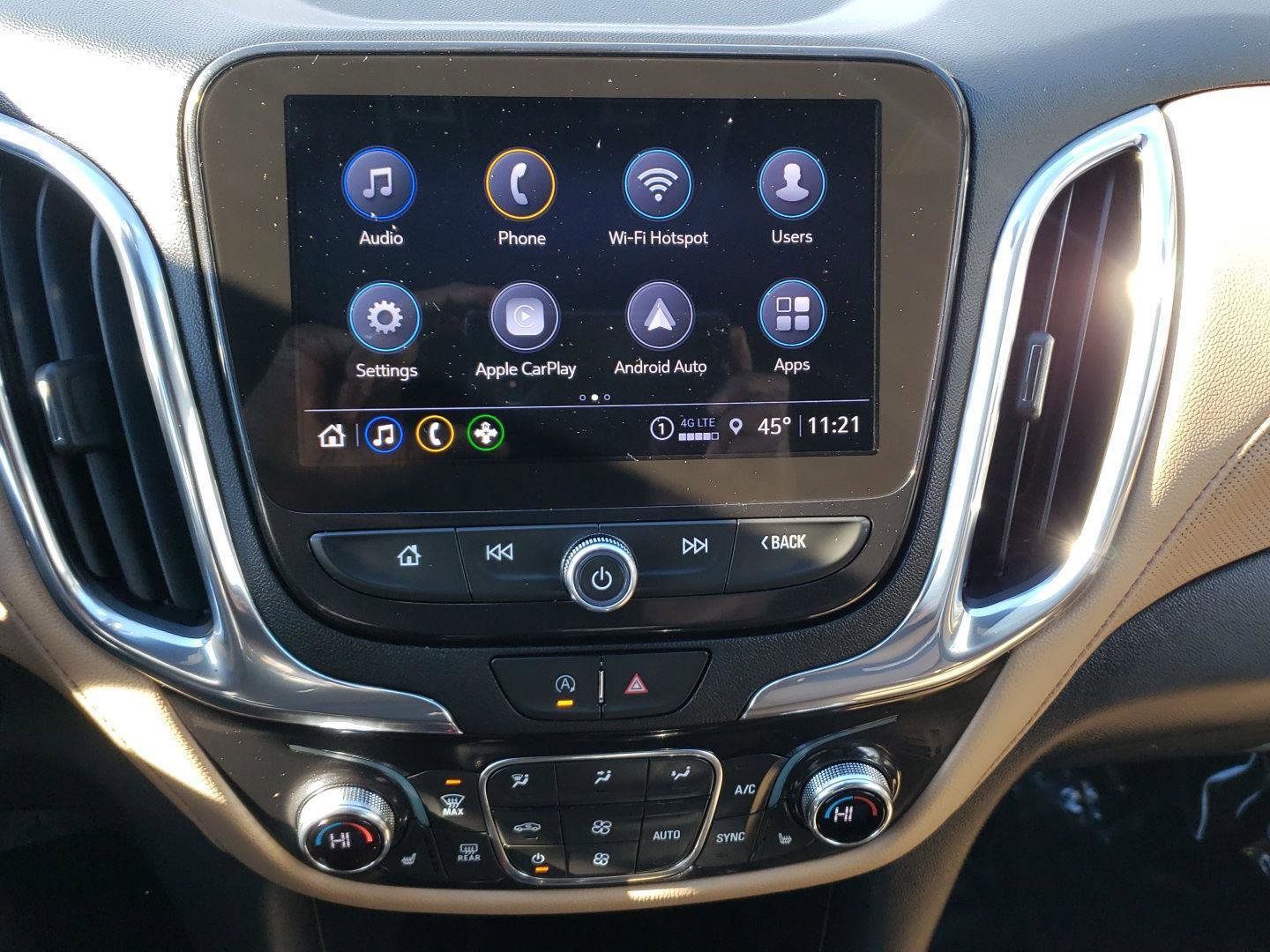 Used 2023 Chevrolet Equinox Premier image 23