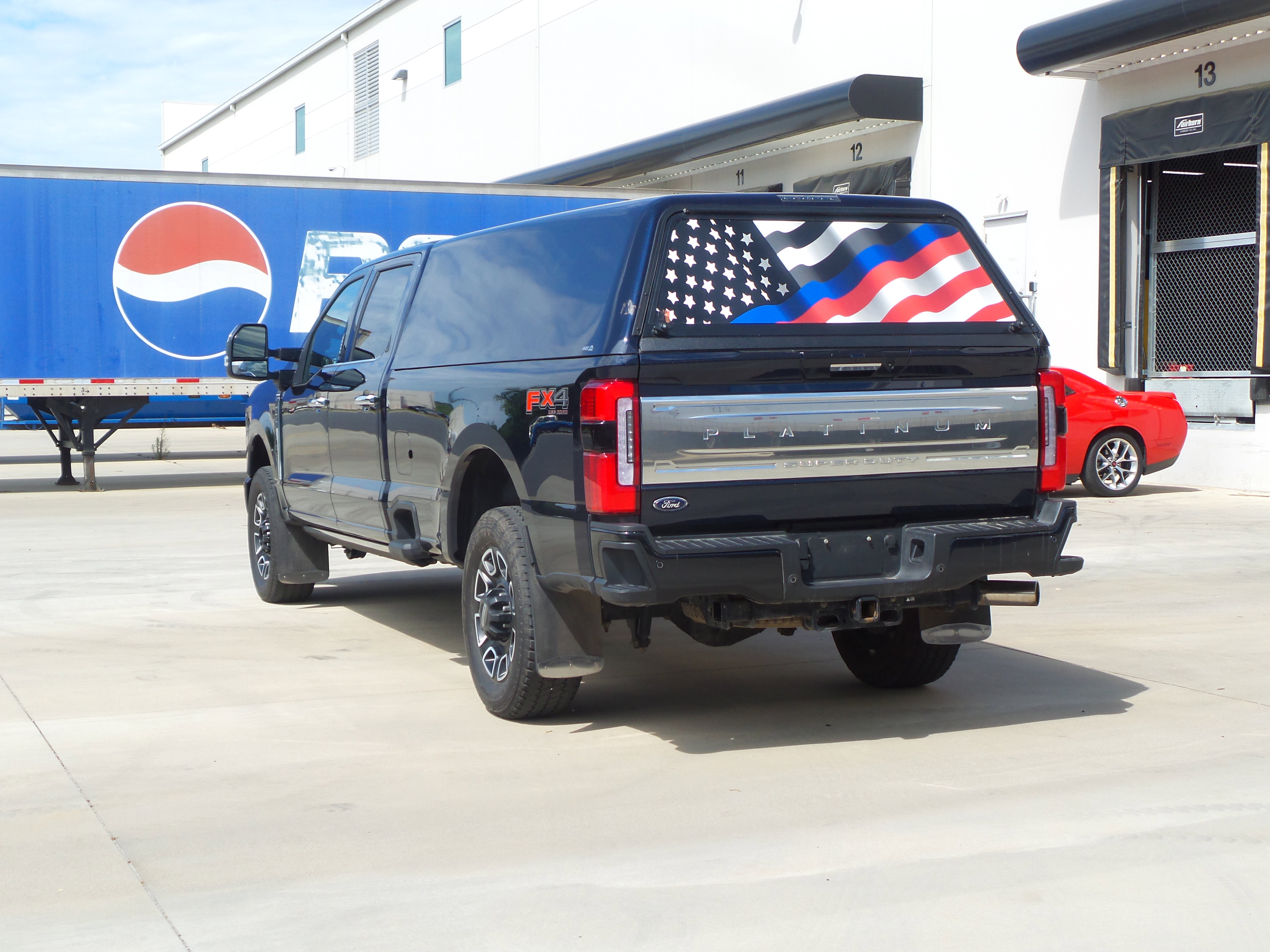 Used 2024 Ford F350 Platinum w/ FX4 Off-Road Package image 6