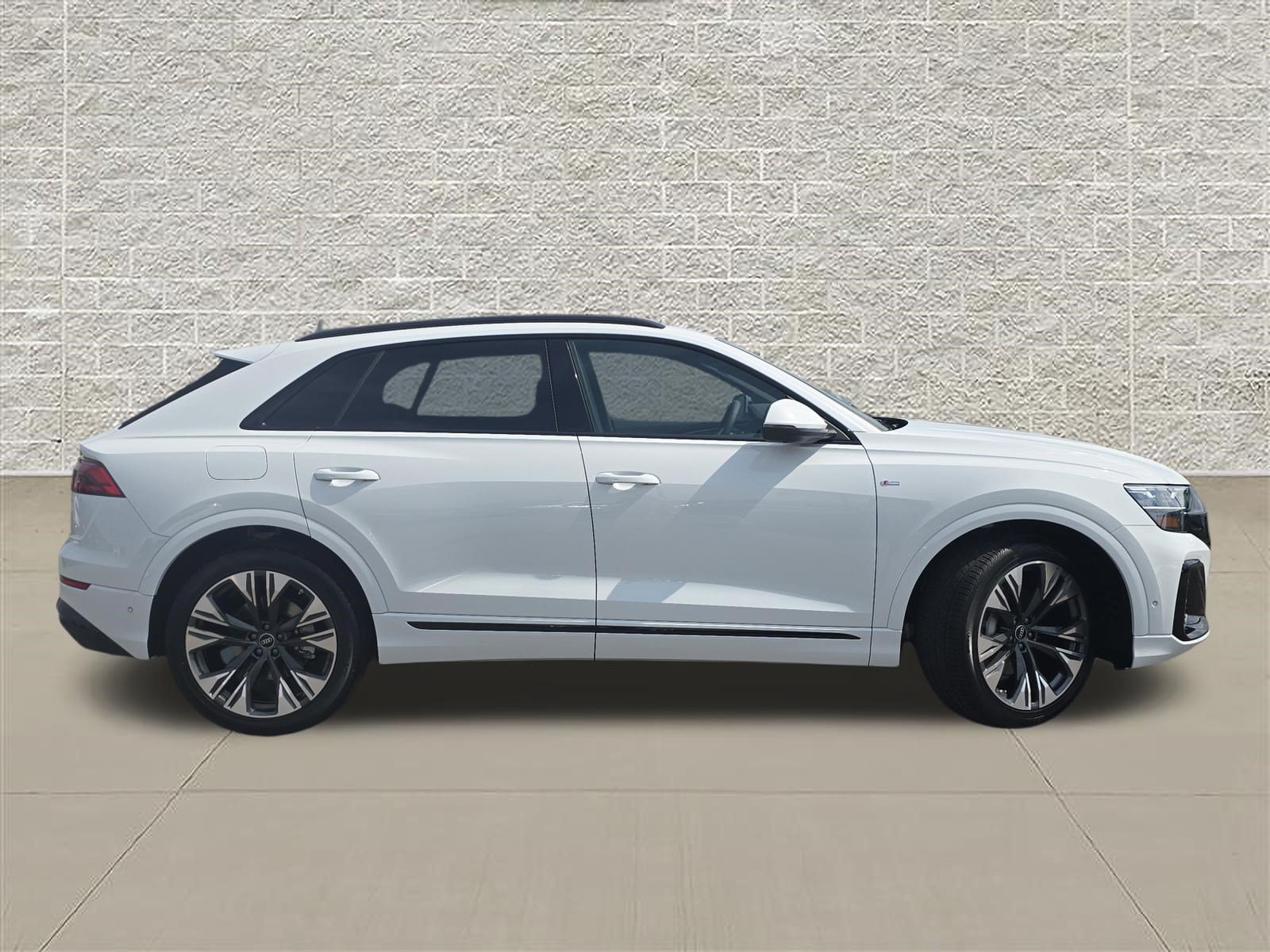New 2026 Audi Q8 Premium Plus AWD/4WD image 8
