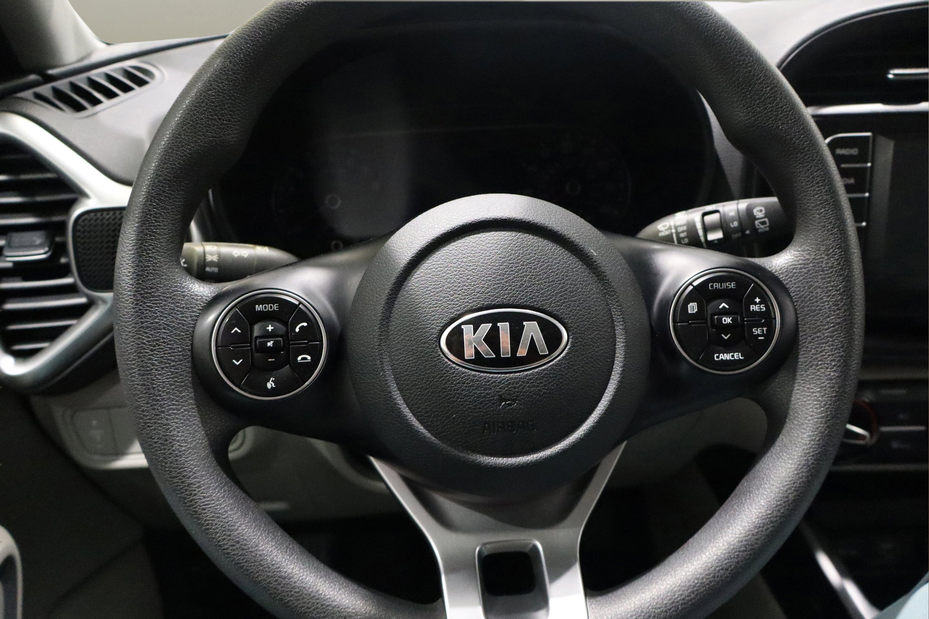 Used 2021 Kia Soul LX image 10