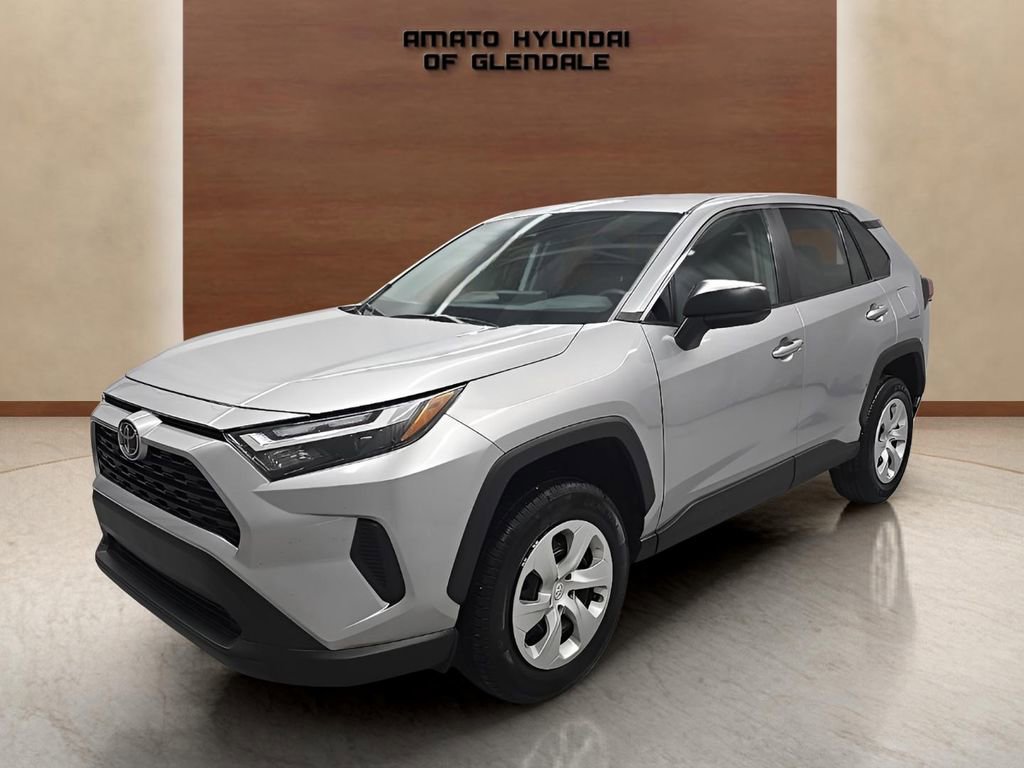 Used 2023 Toyota RAV4 LE image 2
