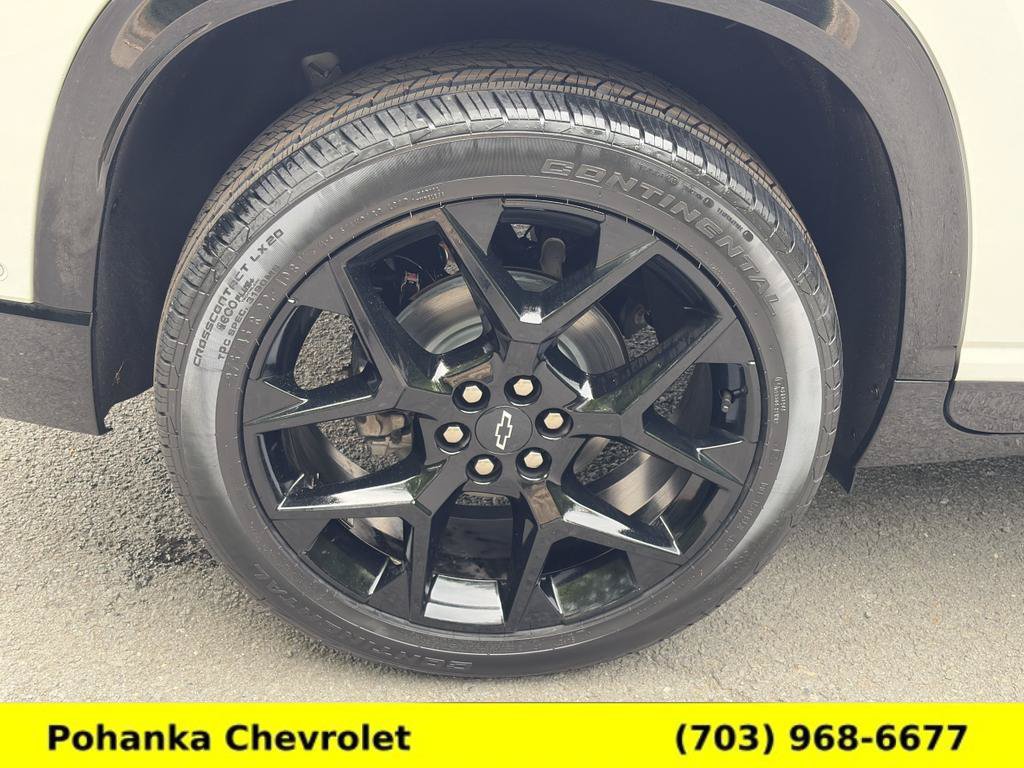 Certified 2024 Chevrolet Traverse RS FWD image 34