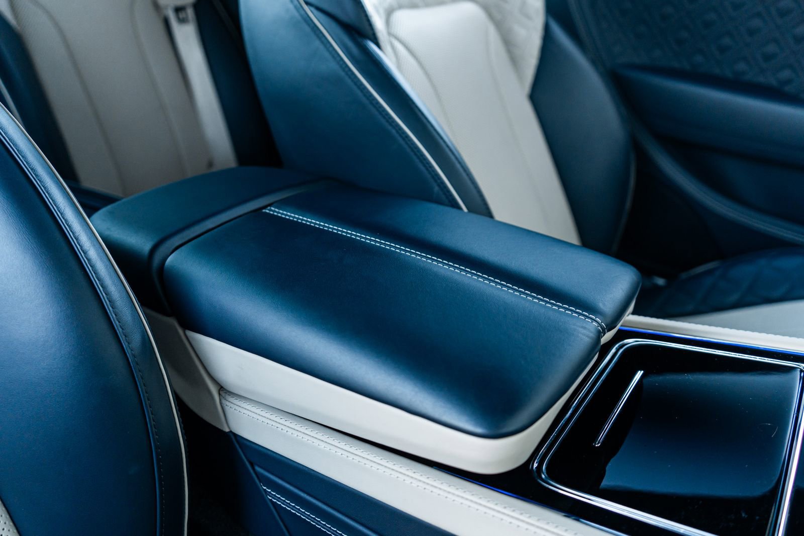 Used 2022 Bentley Continental GT image 45