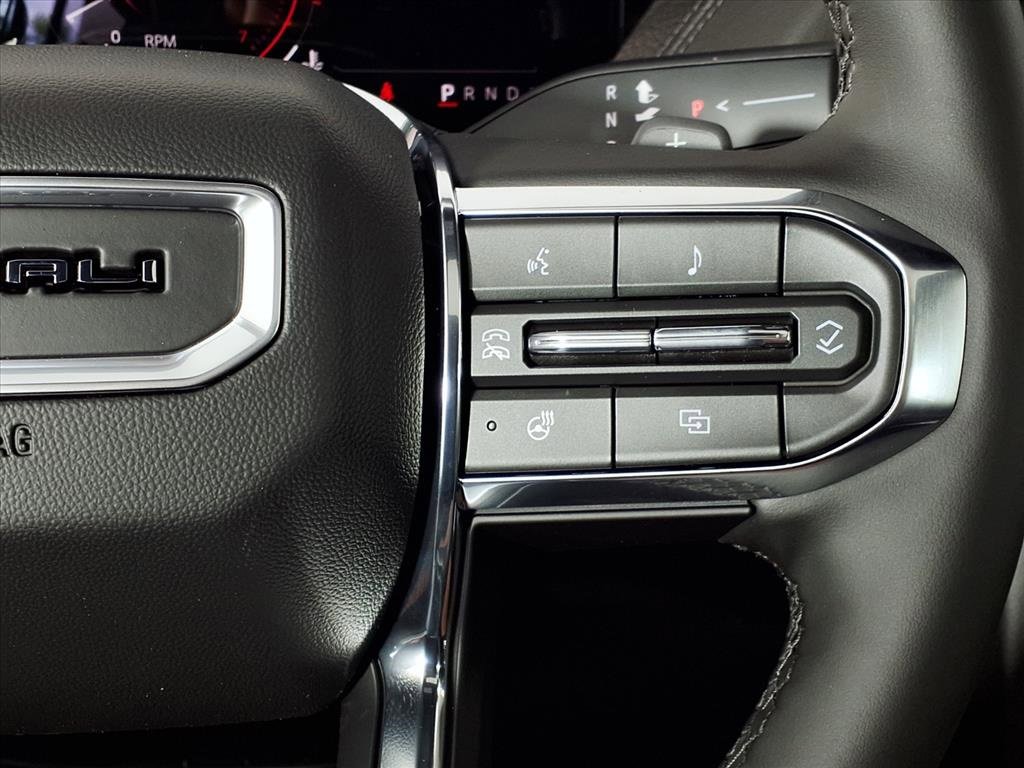 New 2026 GMC Yukon Denali image 12