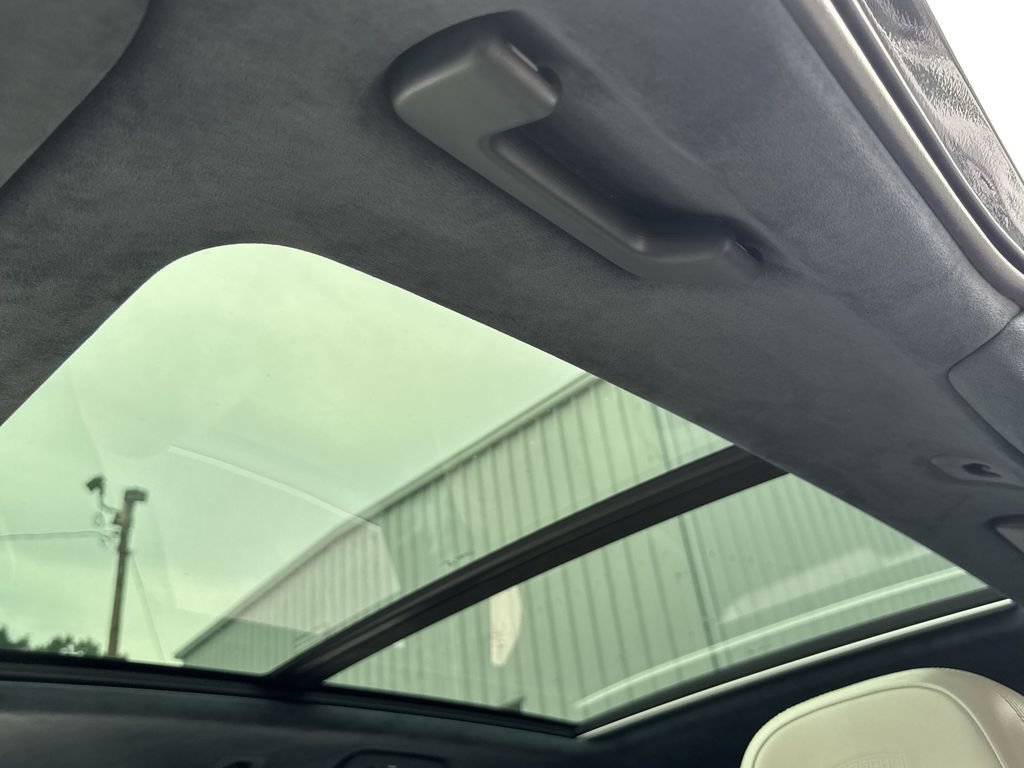 Used 2023 Porsche Cayenne Turbo S image 20