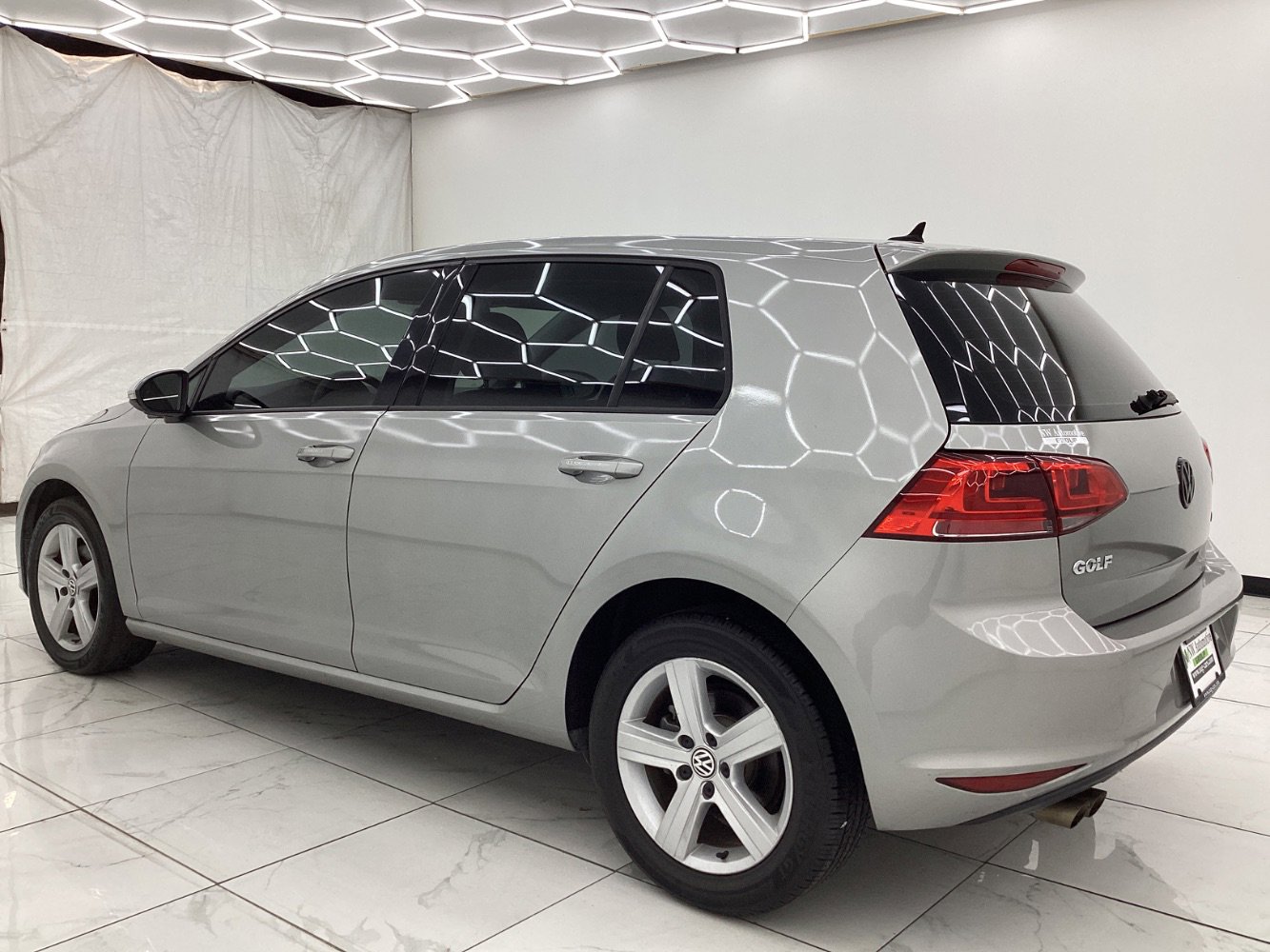 Used 2017 Volkswagen Golf Wolfsburg Edition image 11
