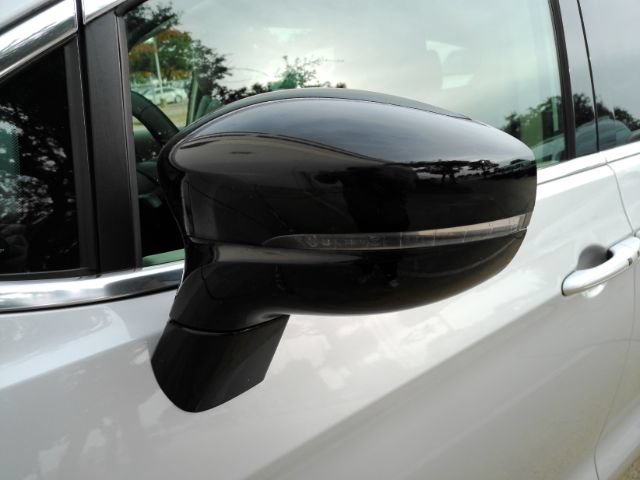 Used 2024 Chrysler Pacifica Touring-L FWD image 17