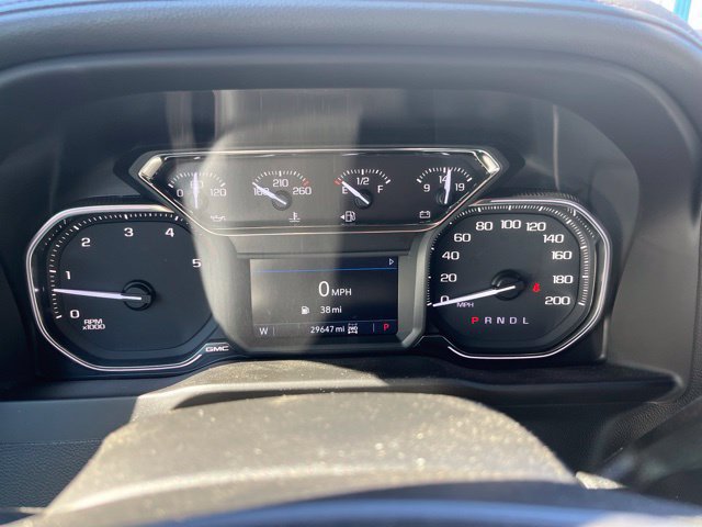 Used 2023 GMC Sierra 2500 AT4 w/ Gooseneck/5TH Wheel Package AWD/4WD image 12