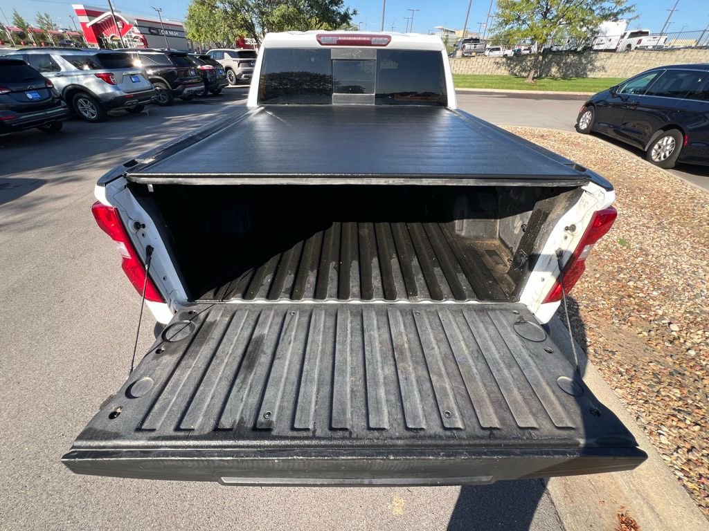 Used 2019 Chevrolet Silverado 1500 LTZ w/ LTZ Premium Package AWD/4WD image 28