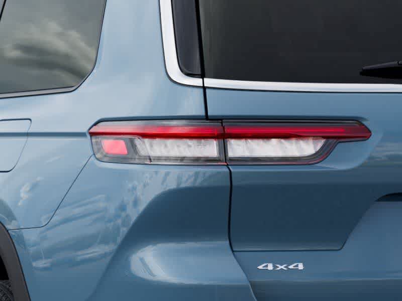 New 2026 Jeep Grand Cherokee L Limited AWD/4WD image 9