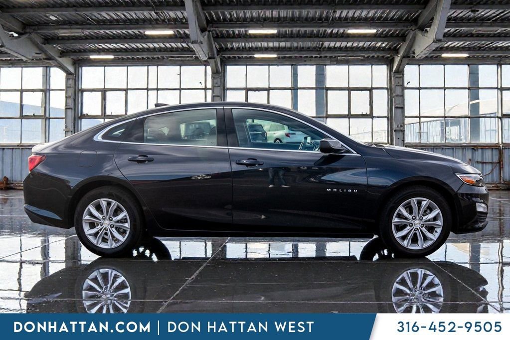 Used 2023 Chevrolet Malibu LT image 30