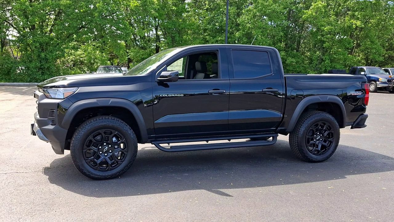 New 2026 Chevrolet Colorado Trail Boss AWD/4WD image 7