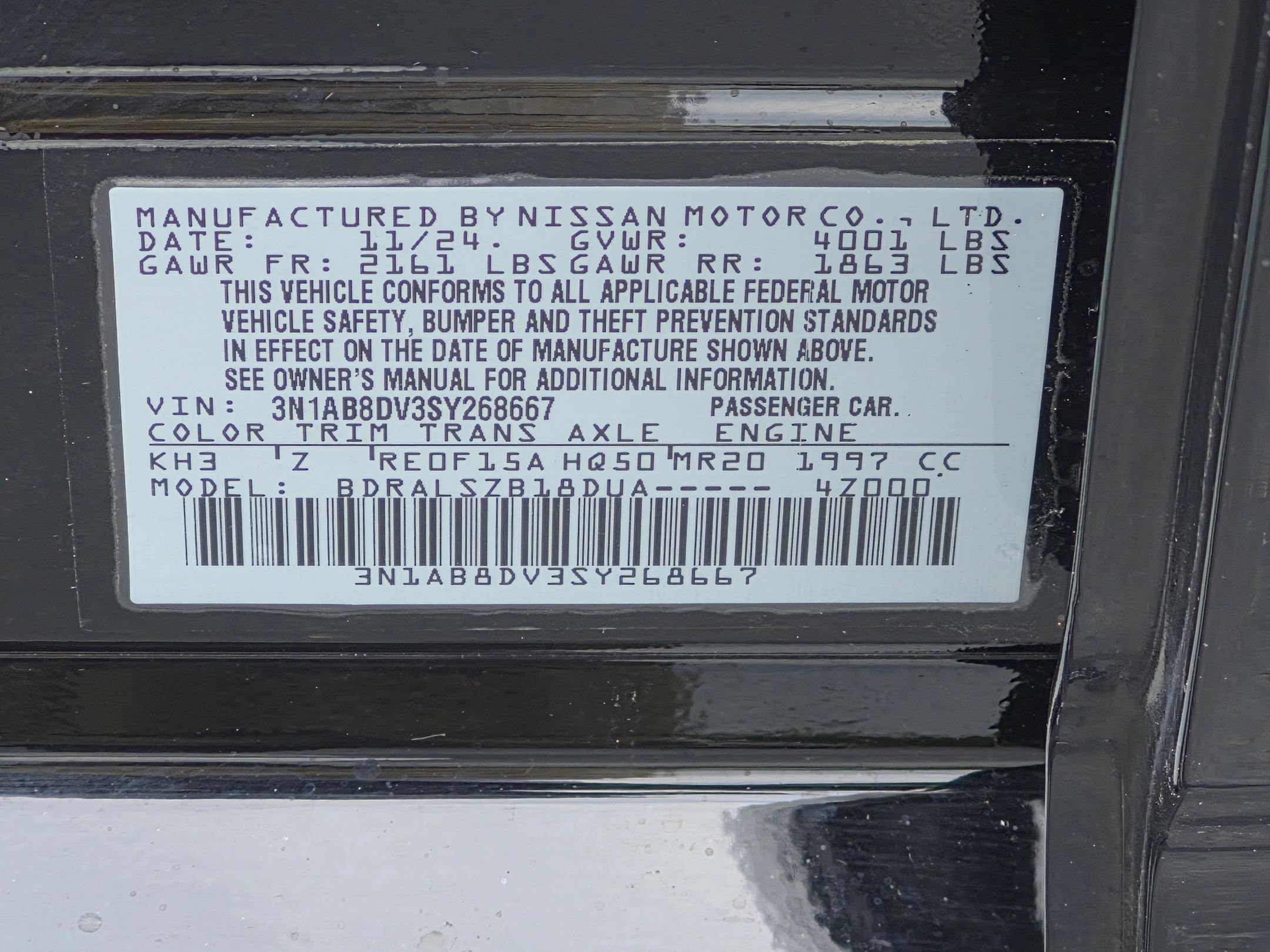 Used 2025 Nissan Sentra SR w/ SR Premium Package FWD image 38