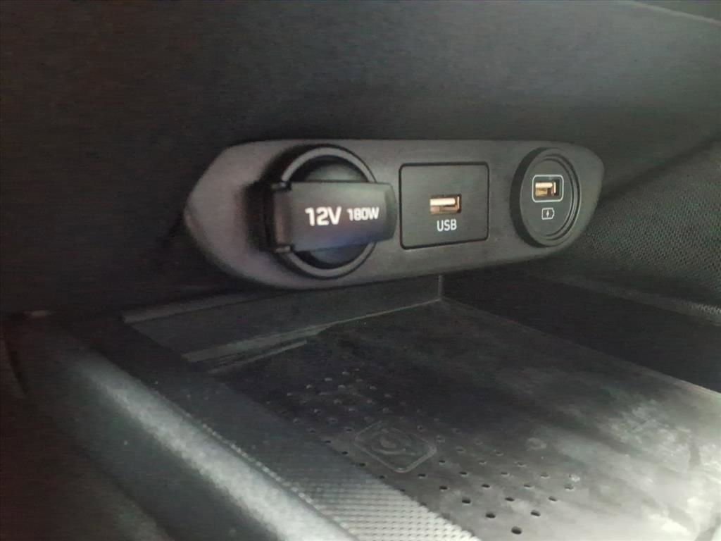 Used 2021 Hyundai Elantra SEL w/ Convenience Package image 18