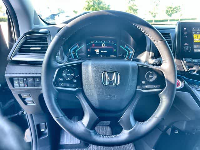 Used 2024 Honda Odyssey Elite image 17