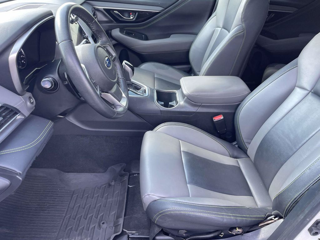 Used 2020 Subaru Outback Onyx Edition XT AWD/4WD image 11