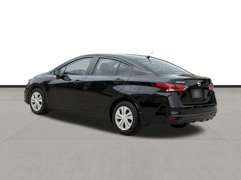 Used 2020 Nissan Versa S FWD image 7