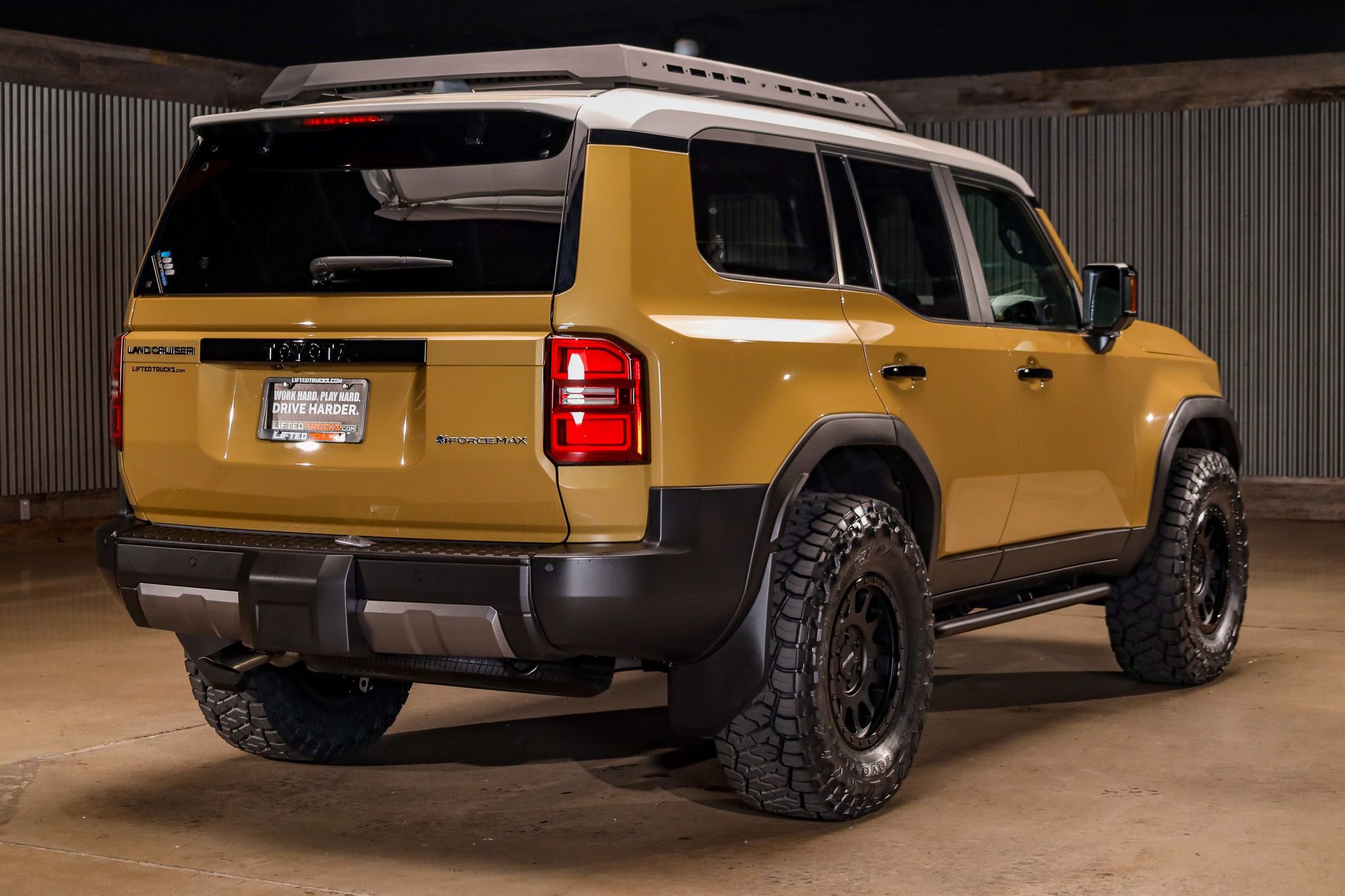 Used 2025 Toyota Land Cruiser image 10