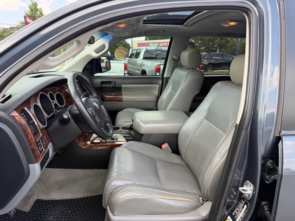 Used 2008 Toyota Sequoia SR5 RWD image 7