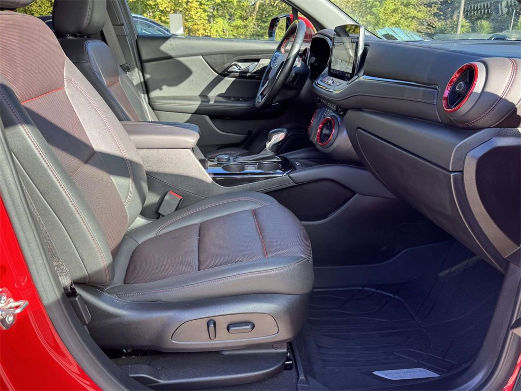 Used 2023 Chevrolet Blazer RS w/ Driver Confidence II Package image 13