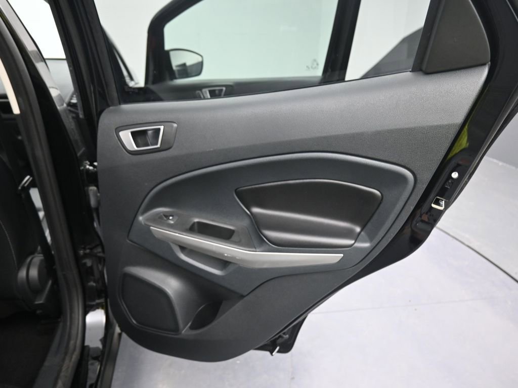 Used 2022 Ford EcoSport Titanium AWD/4WD image 21