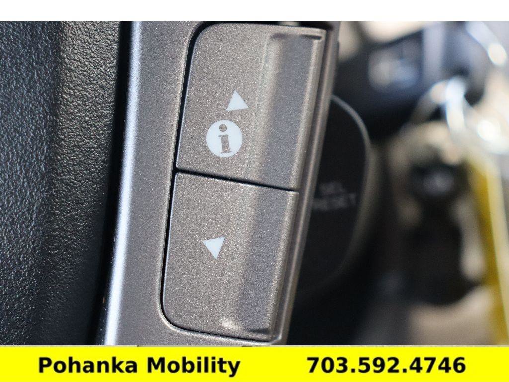 Used 2012 Honda Odyssey Touring image 14