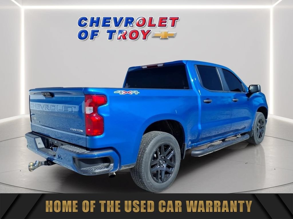 Used 2024 Chevrolet Silverado 1500 Custom AWD/4WD image 9