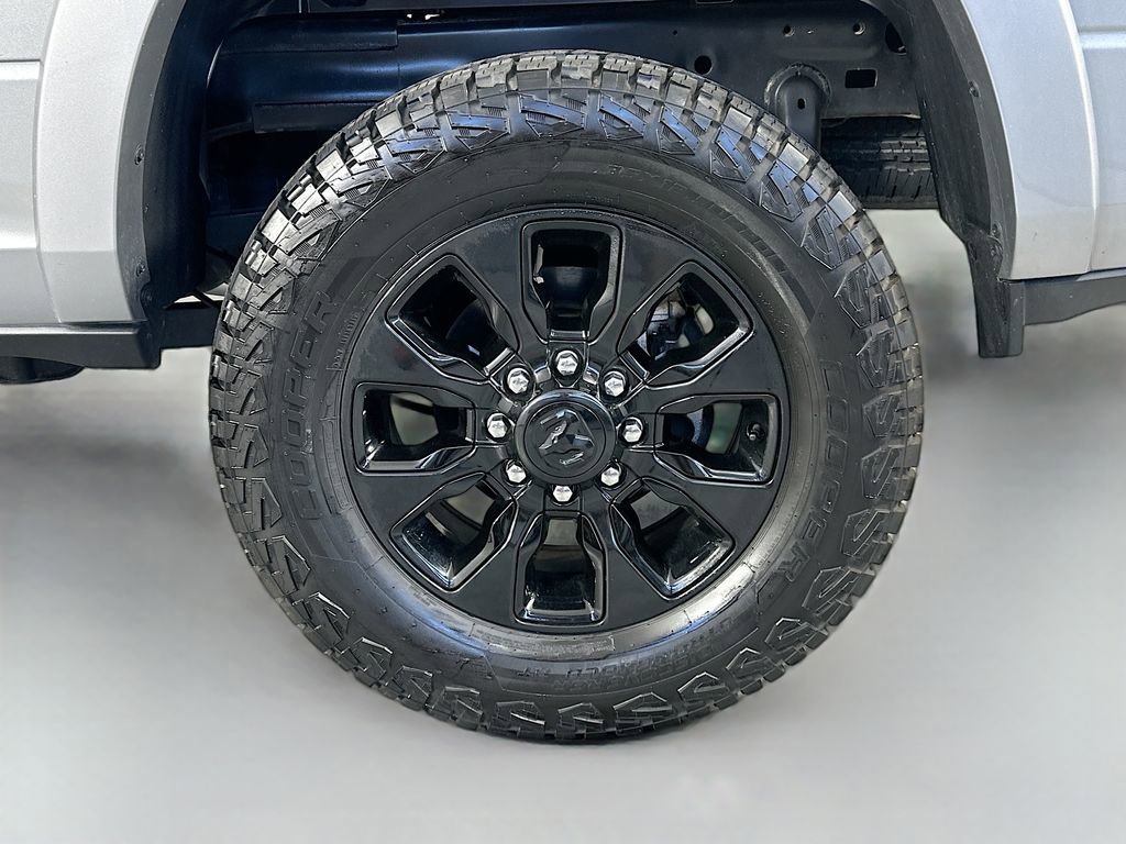 Used 2023 RAM 2500 Limited AWD/4WD image 34