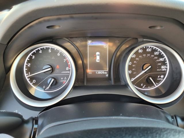 Used 2021 Toyota Camry LE image 21