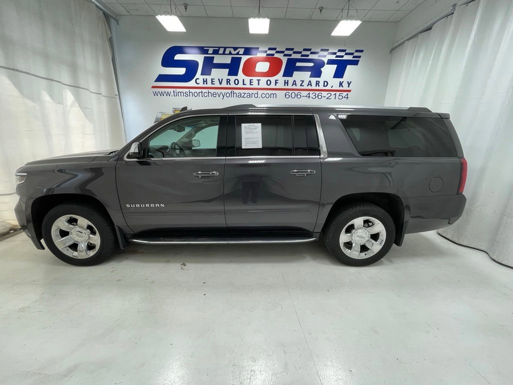 Used 2018 Chevrolet Suburban Premier AWD/4WD image 9