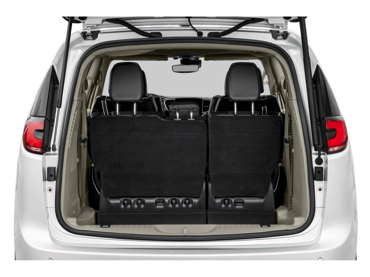 Used 2025 Chrysler Pacifica Limited FWD image 30