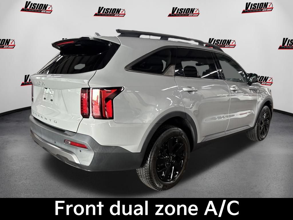 Certified 2022 Kia Sorento S AWD/4WD image 6