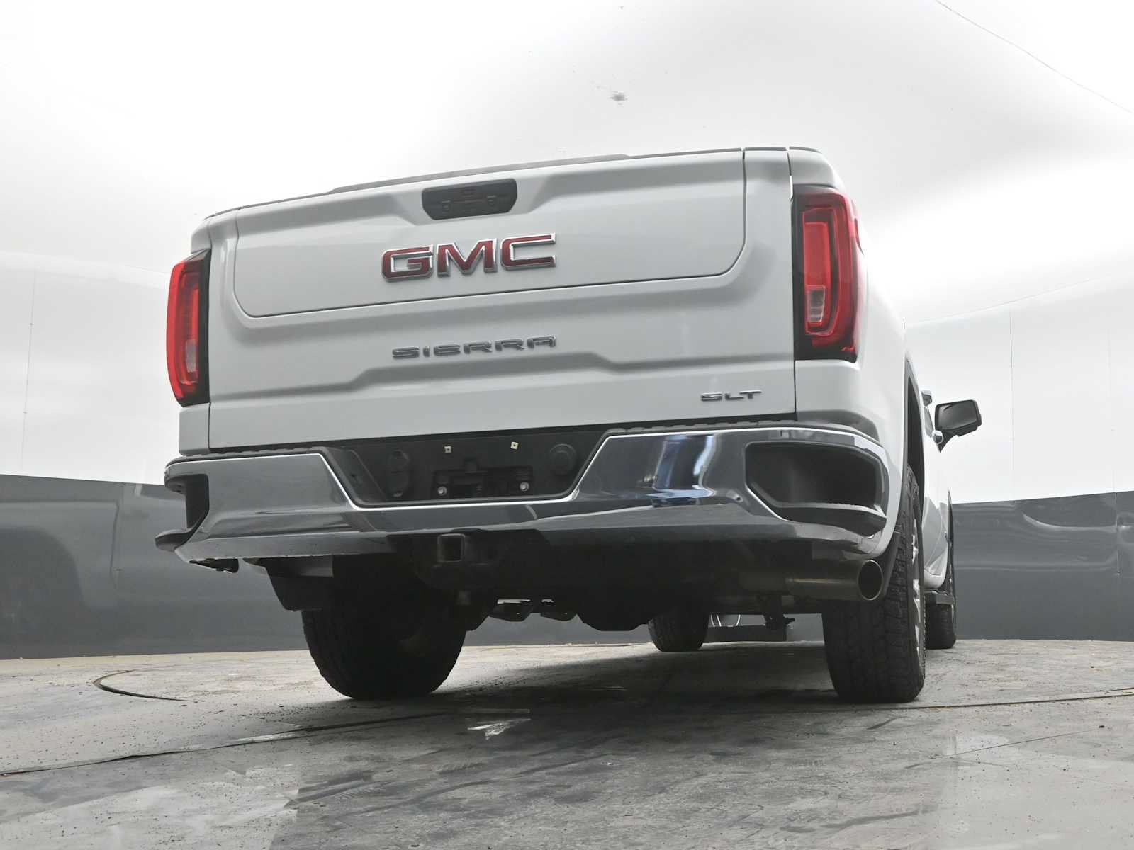 Used 2019 GMC Sierra 1500 SLT w/ SLT Convenience Package AWD/4WD image 31