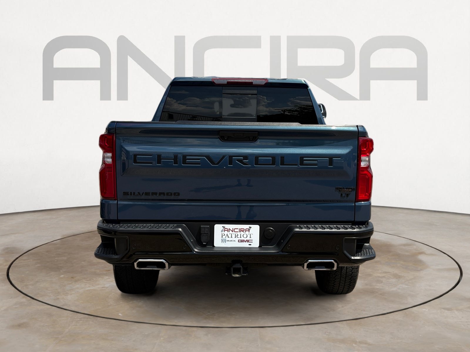 Used 2024 Chevrolet Silverado 1500 LT Trail Boss w/ LT Trail Boss Premium Package AWD/4WD image 9