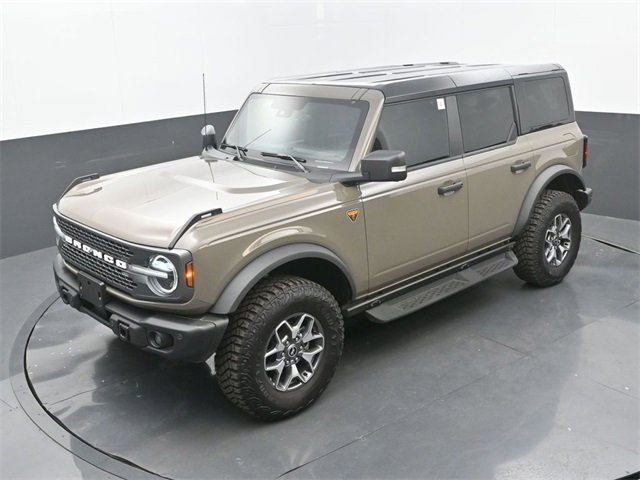 Used 2025 Ford Bronco Badlands image 30