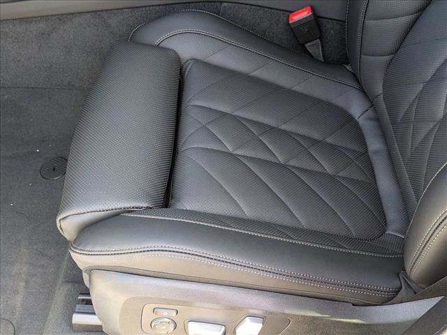 New 2026 BMW X5 xDrive50e w/ M Sport Package image 4