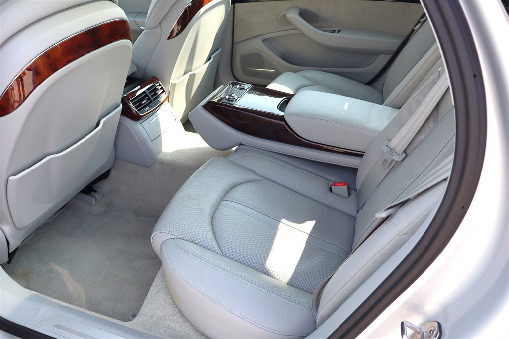 Used 2014 Audi A8 L TDI AWD/4WD image 21
