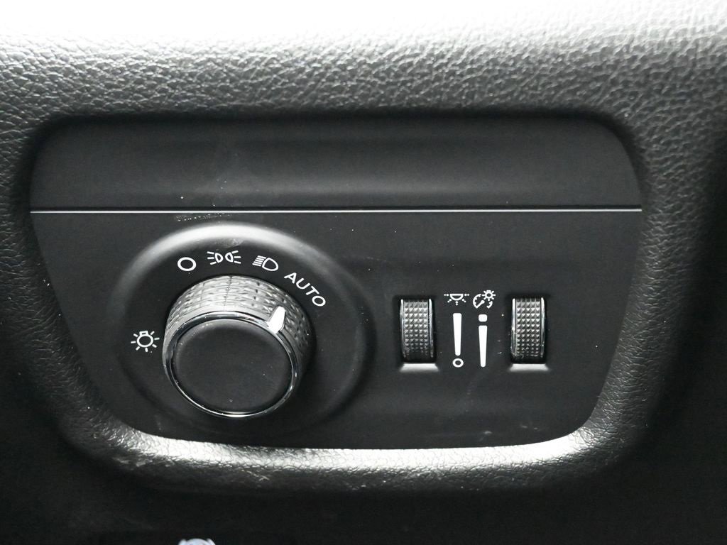 New 2026 Jeep Grand Cherokee Laredo image 20