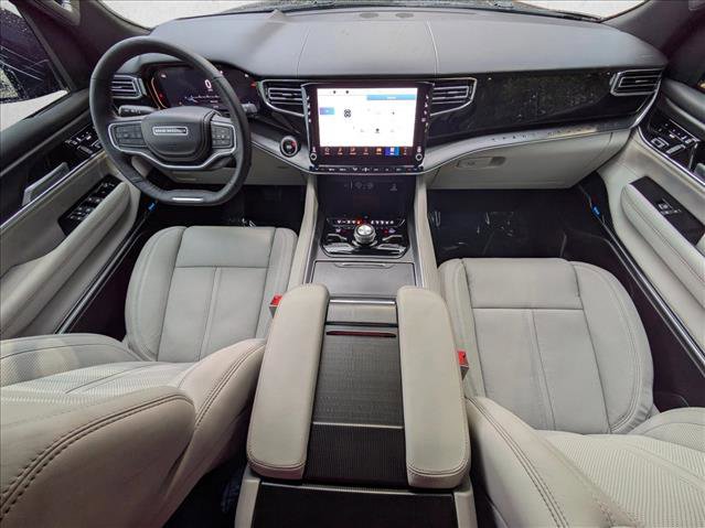 New 2026 Jeep Grand Wagoneer Summit w/ Premium Group III image 3