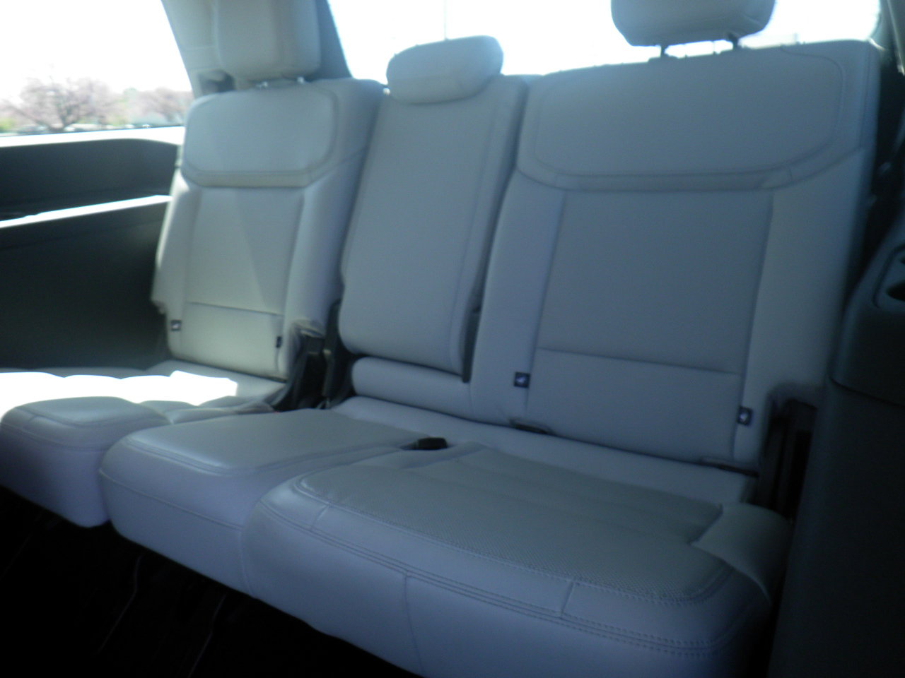 Certified 2025 Ford Expedition Platinum image 24