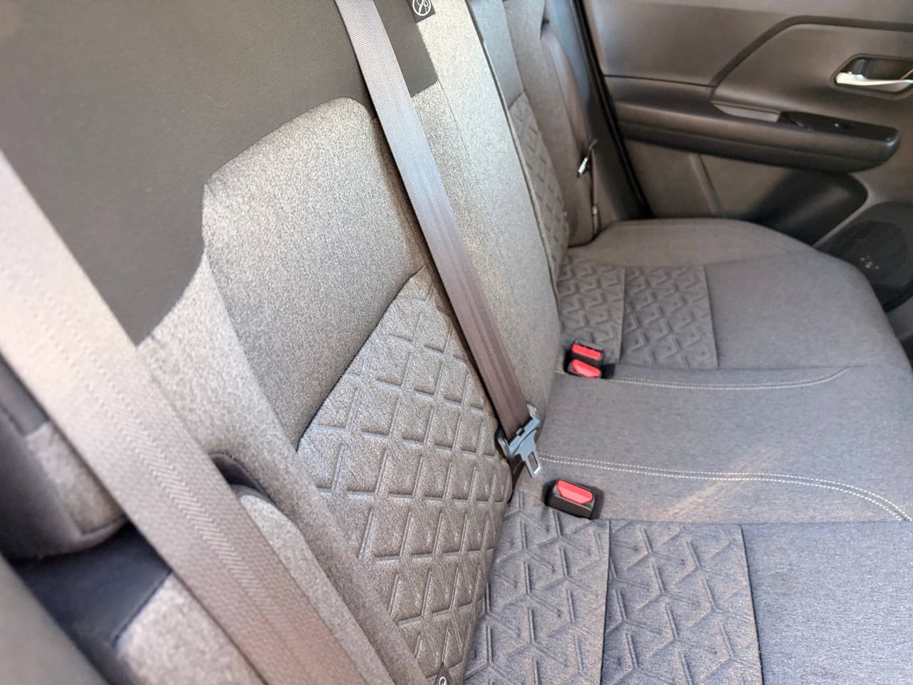 Certified 2025 Nissan Kicks SV FWD image 12