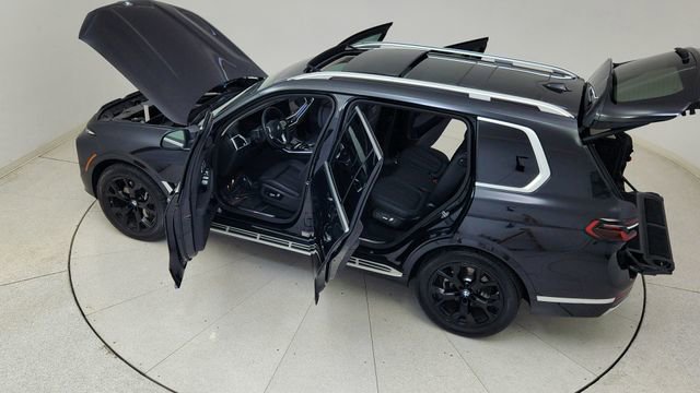 Used 2026 BMW X7 xDrive40i image 92